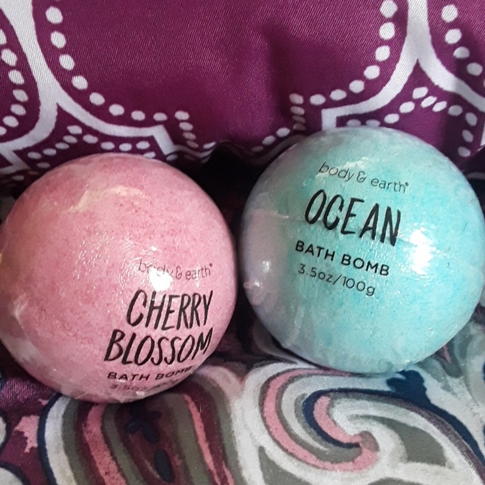 Bath bombs